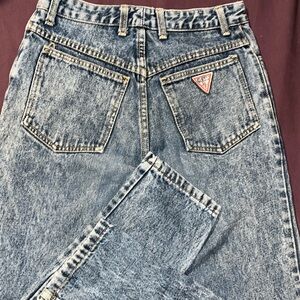 Vintage Guess jeans! Made in the USA 🇺🇸 Size 30 ❤️🤍💙